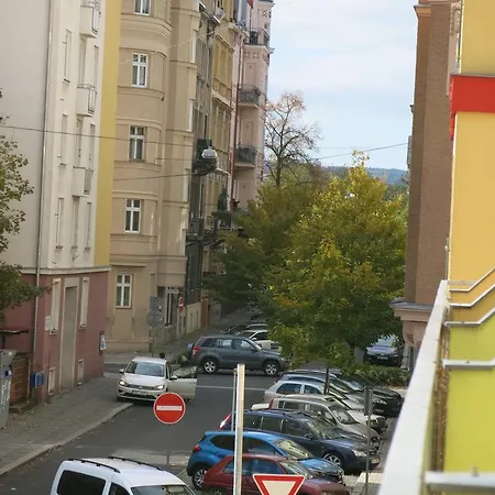 Apartment-studio With Terrace Jatecni * Karlsbad